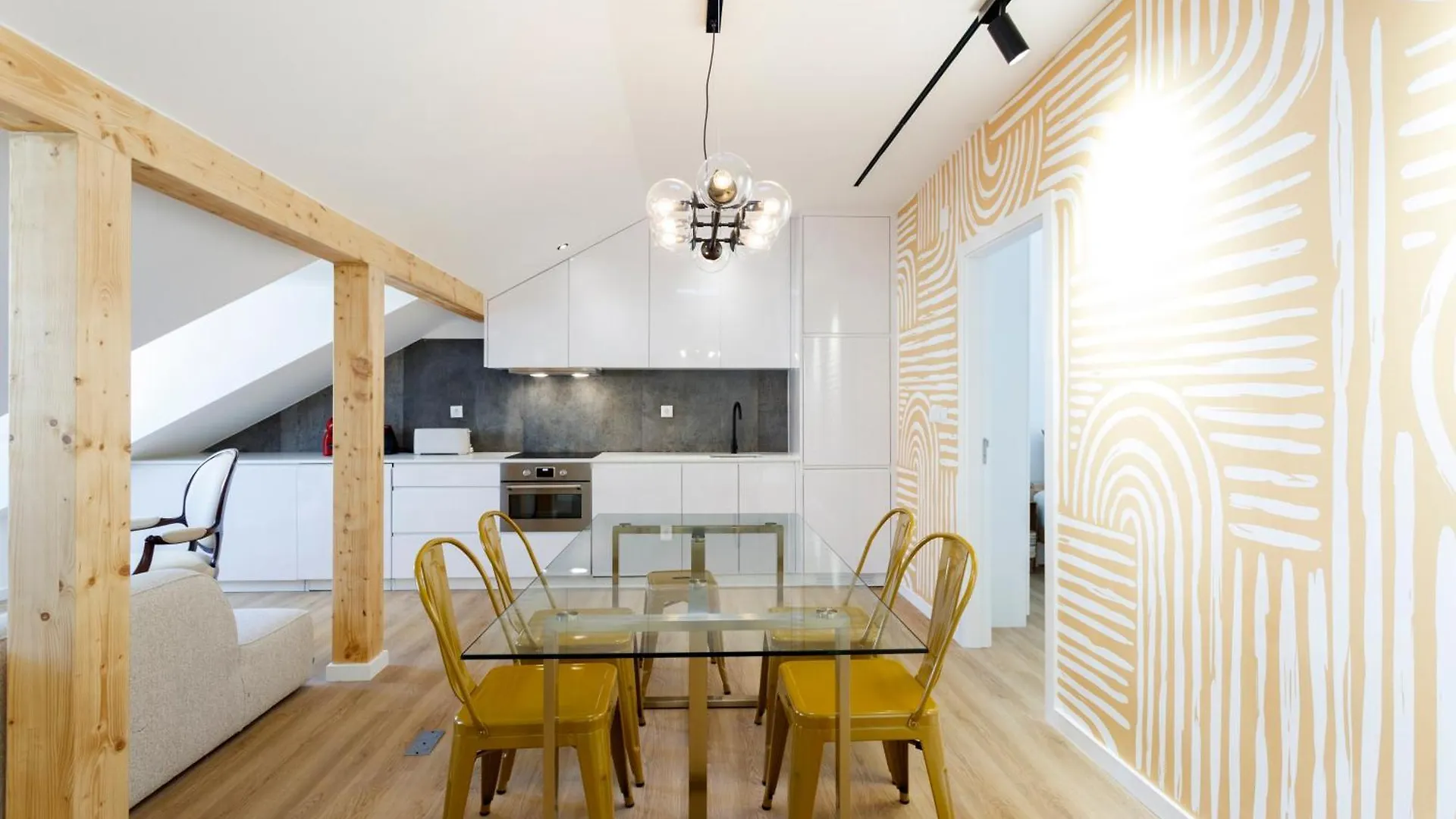 Lisbon Design Prata Apartment